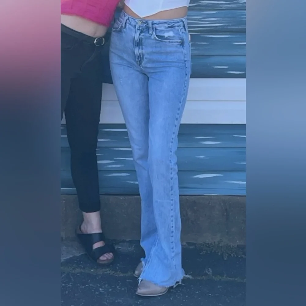 Zara Light Blue Flare Jeans - Picture 4 of 4
